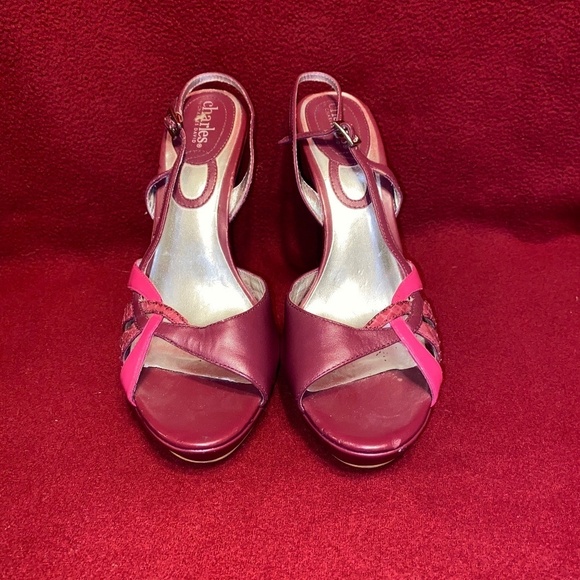 Charles by Charles David ladies size 8.5 wedge sandals - Picture 1 of 7